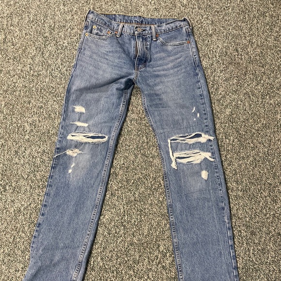 SOLD Levis 501’s - Picture 4 of 6